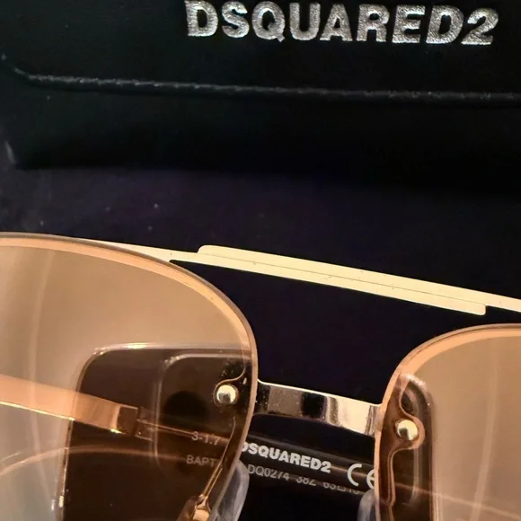 DSQUARED2 Baptiste Rose Gold Aviator Sunglasses (DQ0274 38Z  display picture 1